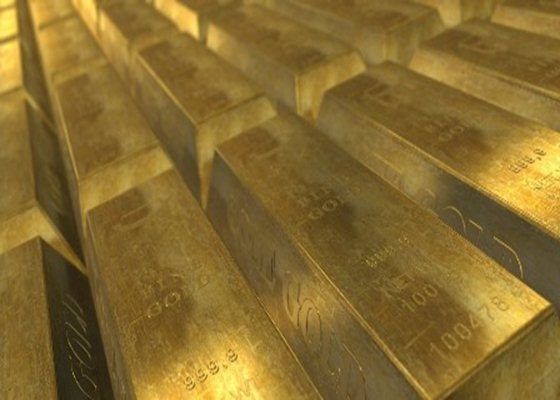 Gold Shines in Uncertain Times